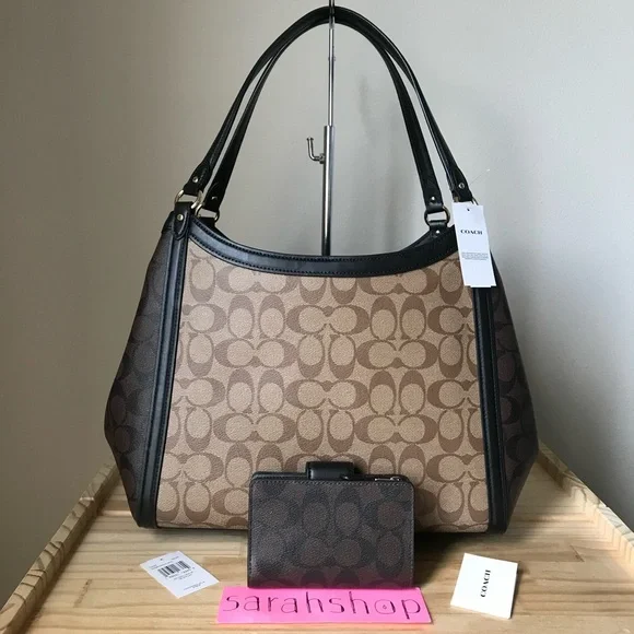 ✅Coach set - Picture 2 of 16